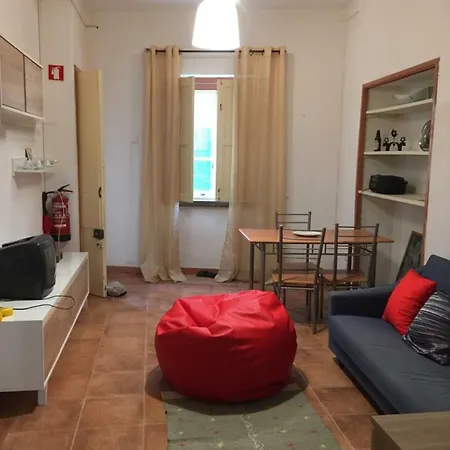 Gast House Πανσιόν *