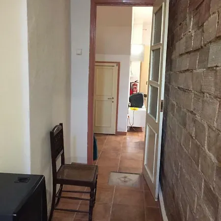 Gast House * 法鲁区