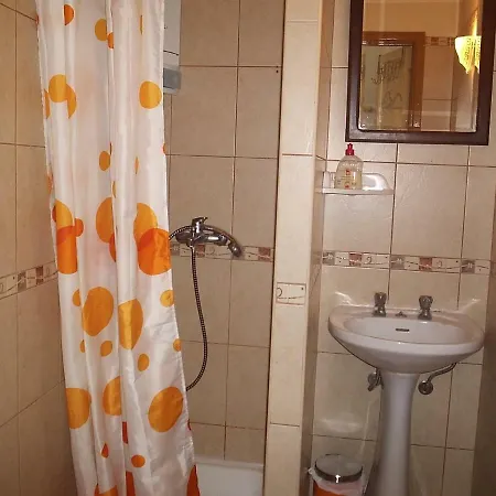 Gast House 招待所 法鲁区